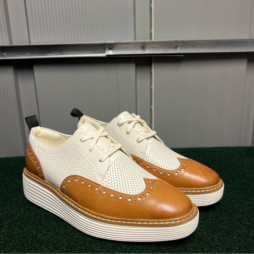 Women’s Cole Haan Tan and Cream Oxford Shoes